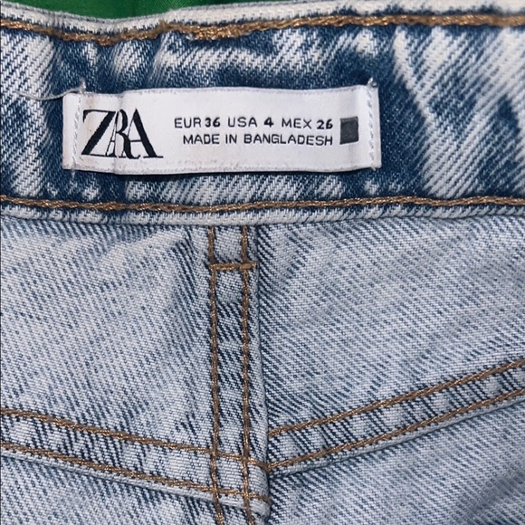 Zara Denim Distressed Women's Shorts size 4 - Picture 8 of 9